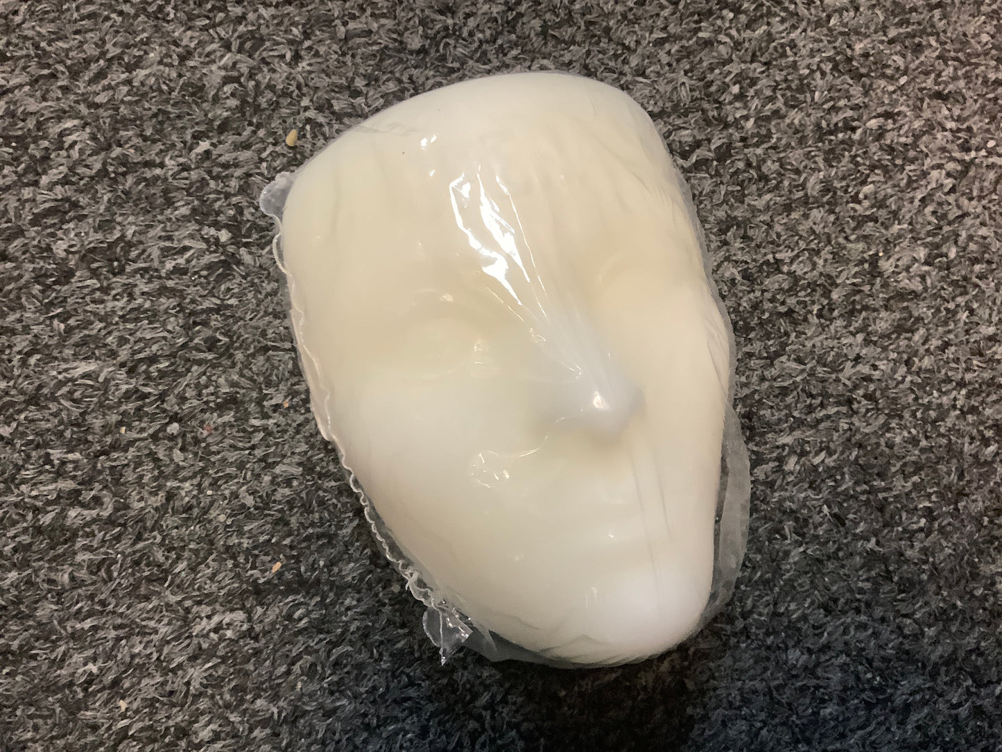 Opera Wax Mask white
