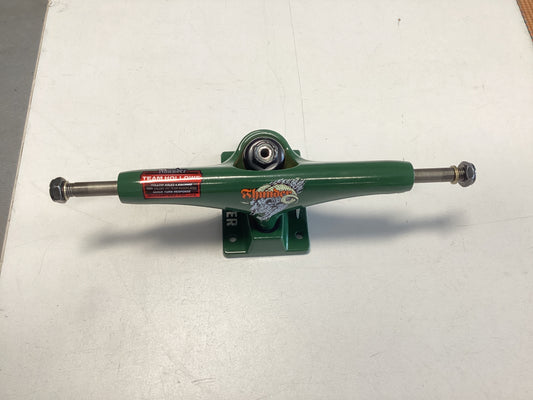 Thunder Team Hollows 151 Screaming Shadowhorn Green