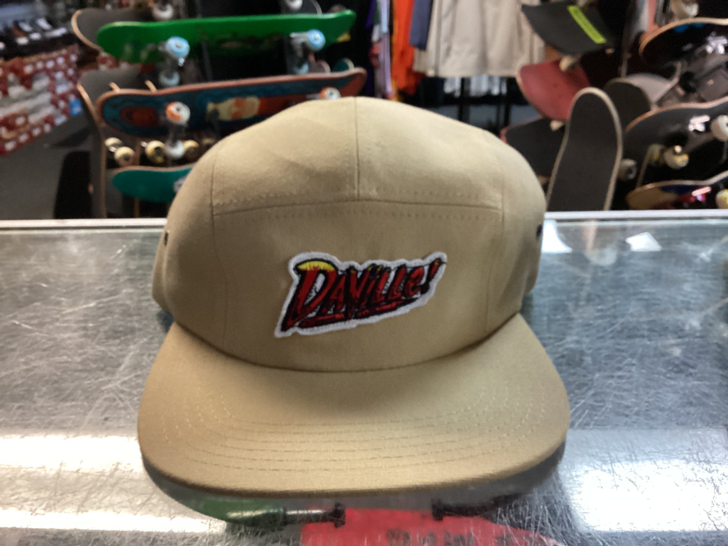 Daville hat camper hat buckle red logo khaki