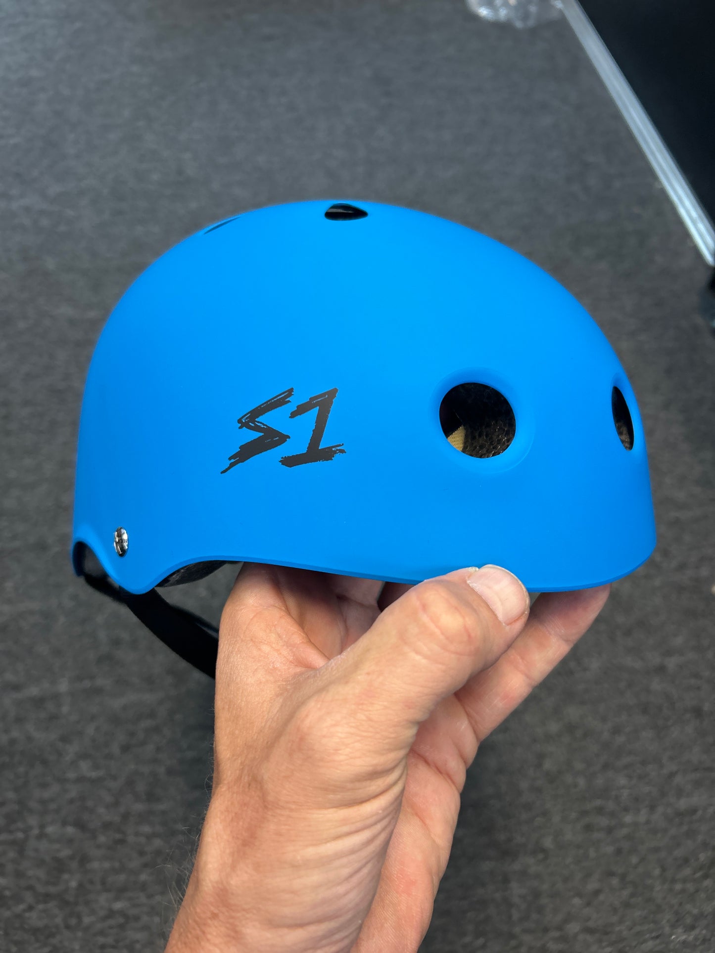 S1 M helmet cyan blue medium