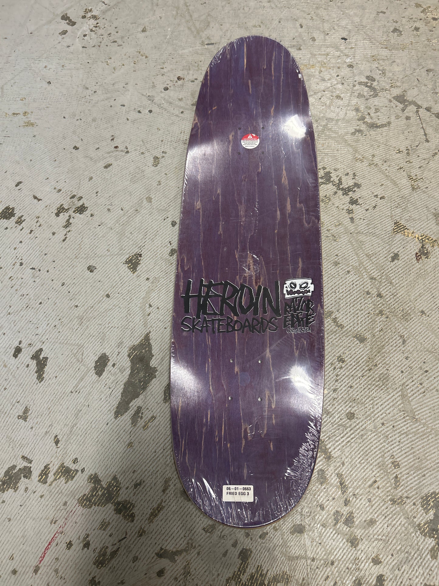 Heroin Fried Egg 9.0 Deck Egg Shape