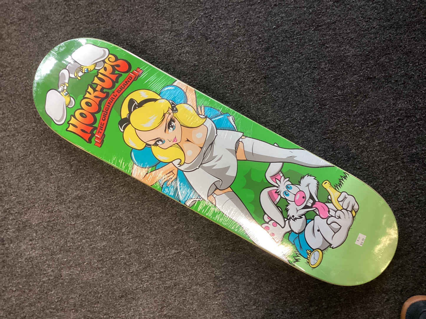 Hookups deck 8.25 Alice and friends