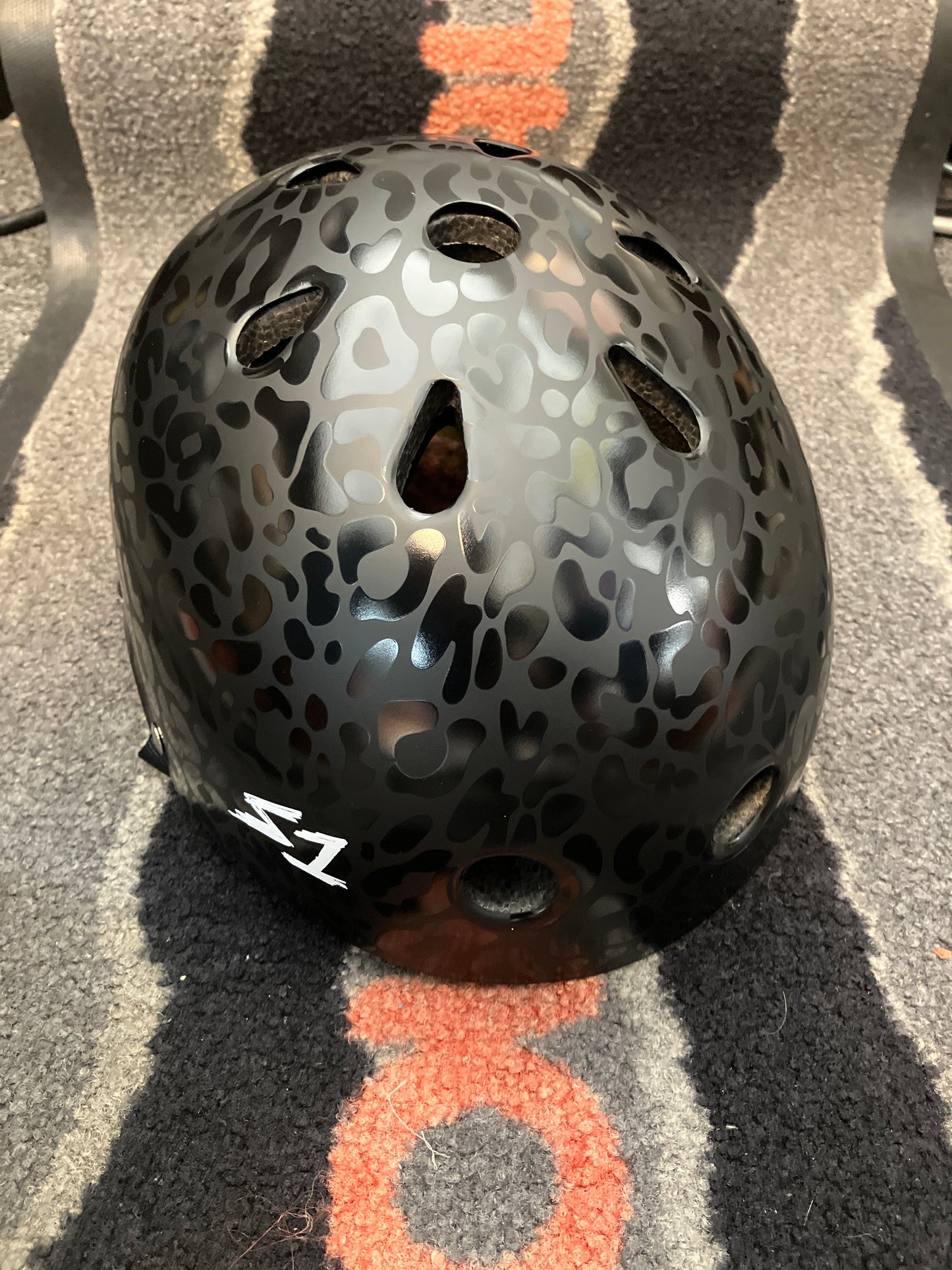 S1 LIFER CERTIFIED HELMET M - Cheetah Print BLACK