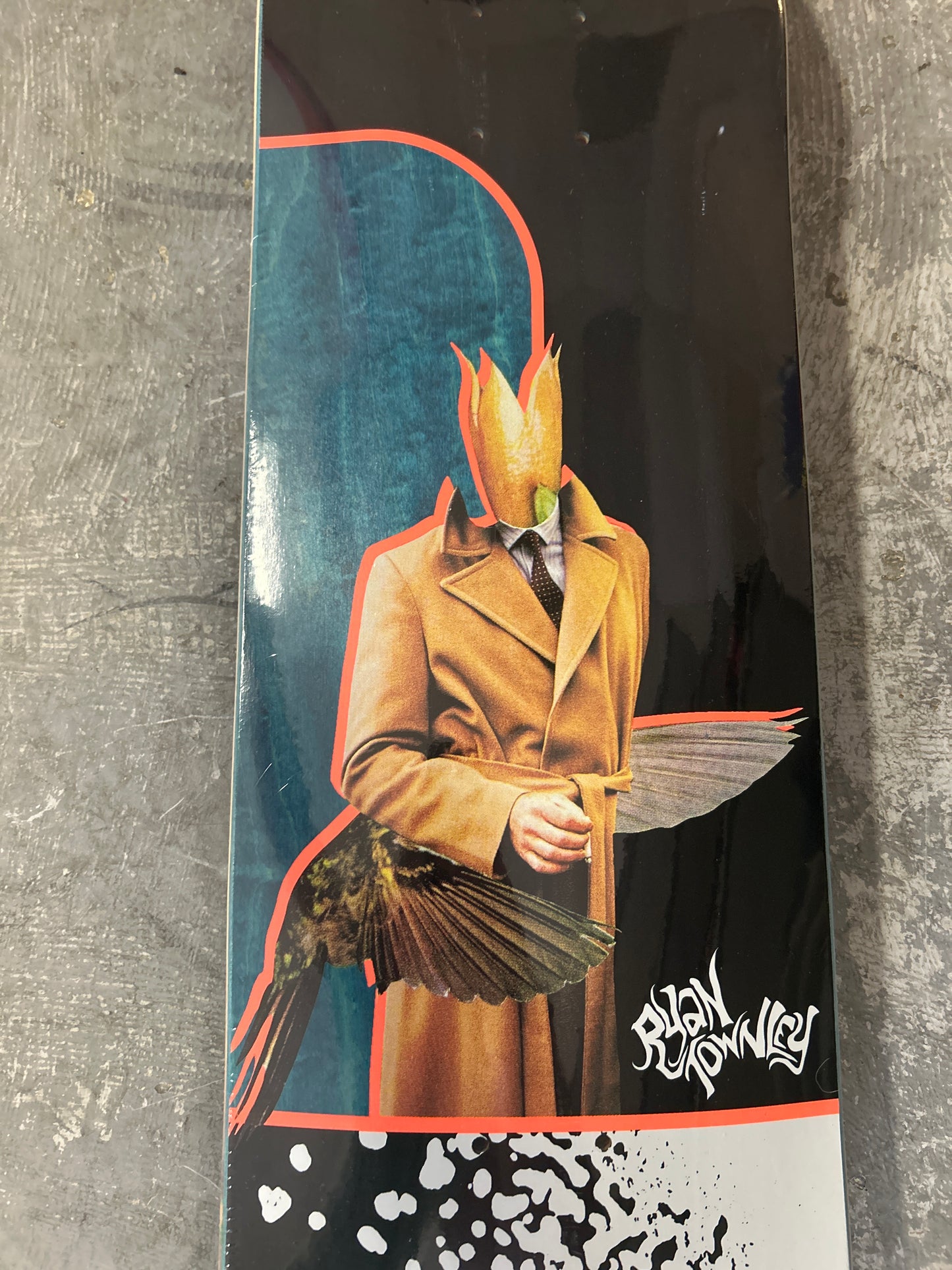 Welcome 8.5 deck Ryan Townley Hummingbird On Enra Black