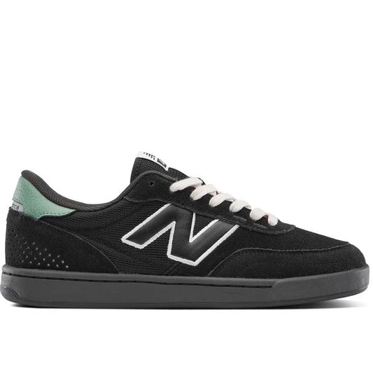 New Balance 440 V2 Shoes Unisex Black/White