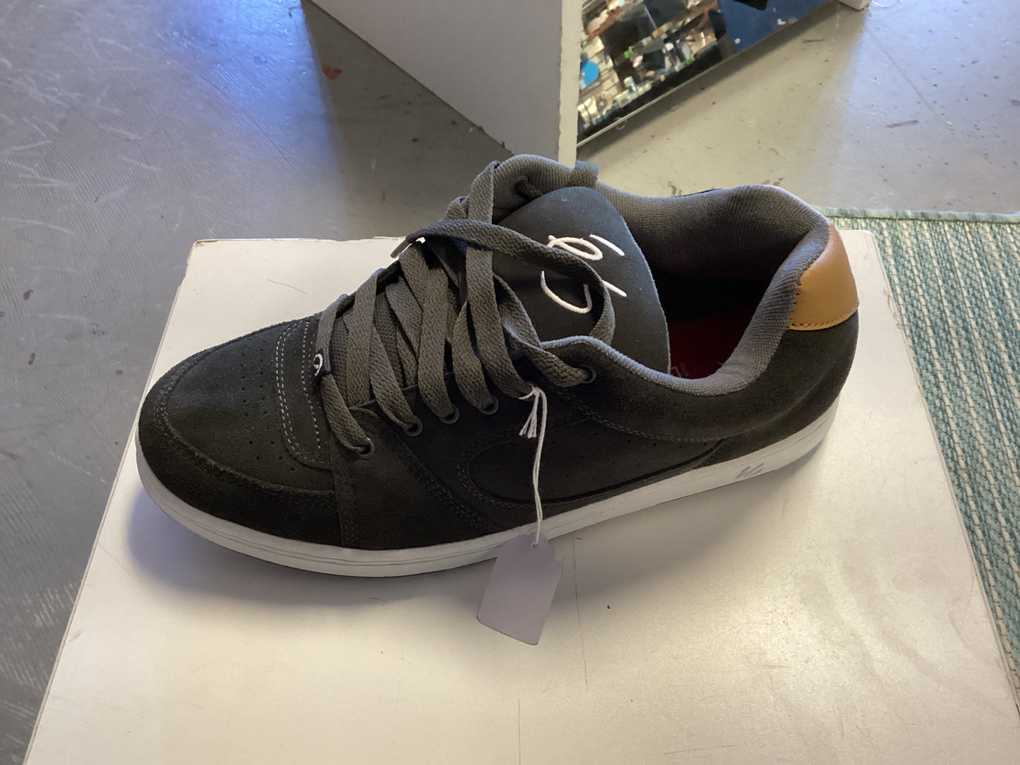 ES Accel Size 12 OG Dark Grey