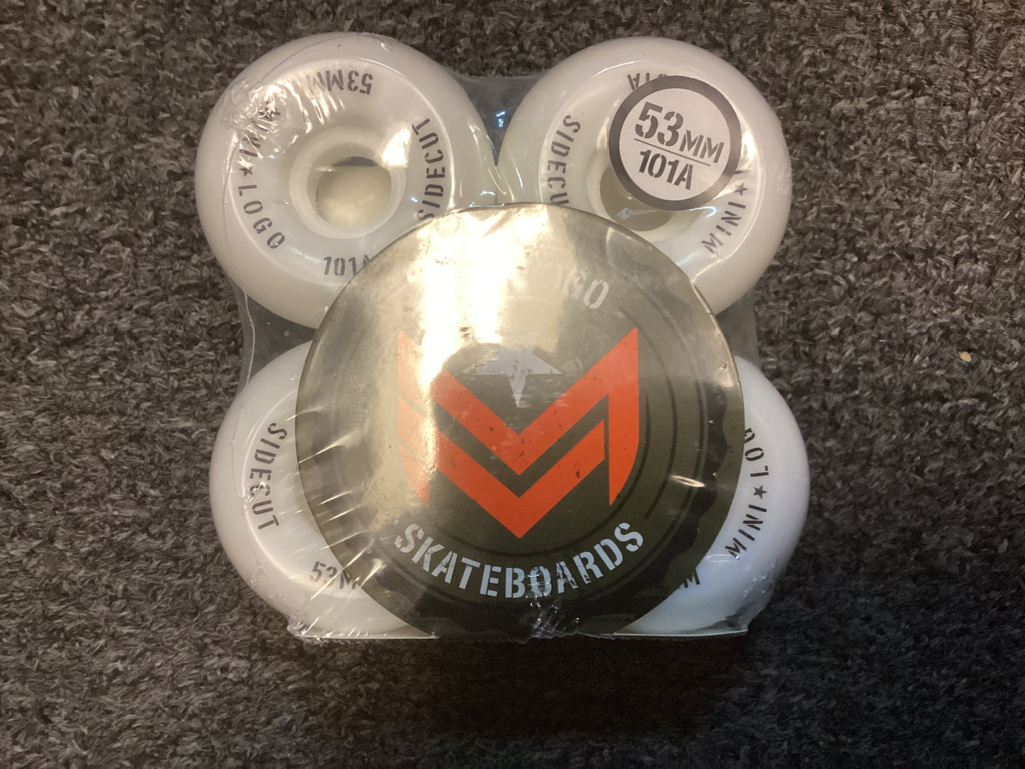 Mini Logo Skateboard Wheels Sidecut 101A 53mm white w black