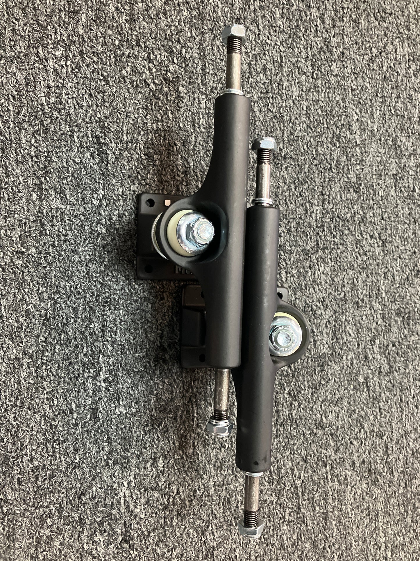 Ace 44 Classic High Trucks Matte Black