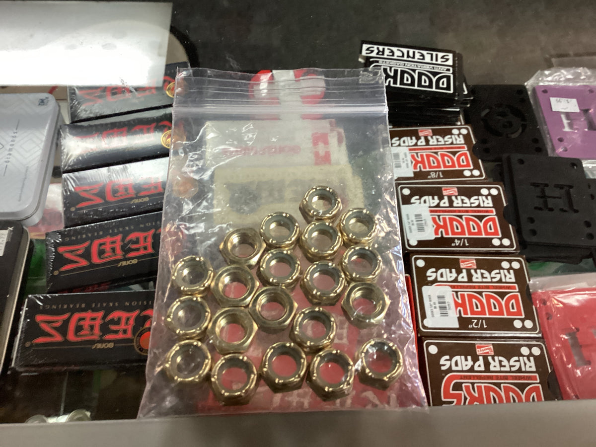 Axle Nut Gold 8mm (skateboards & roller skates $1 per nut)