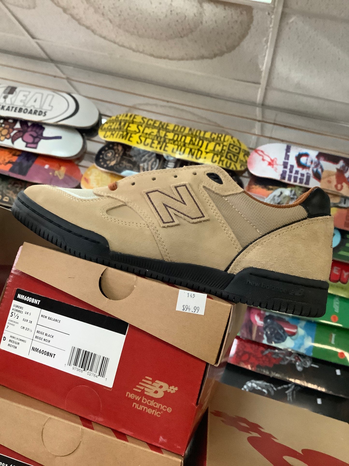 New Balance Numeric Tom Knox 600 Beige/Black Shoes