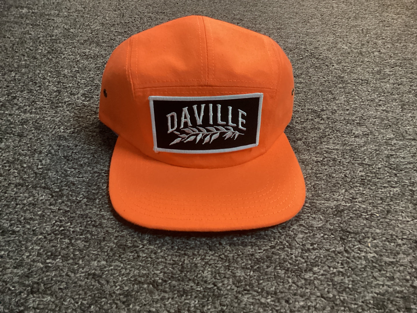 Daville hat buckle strap camper leaf logo orange