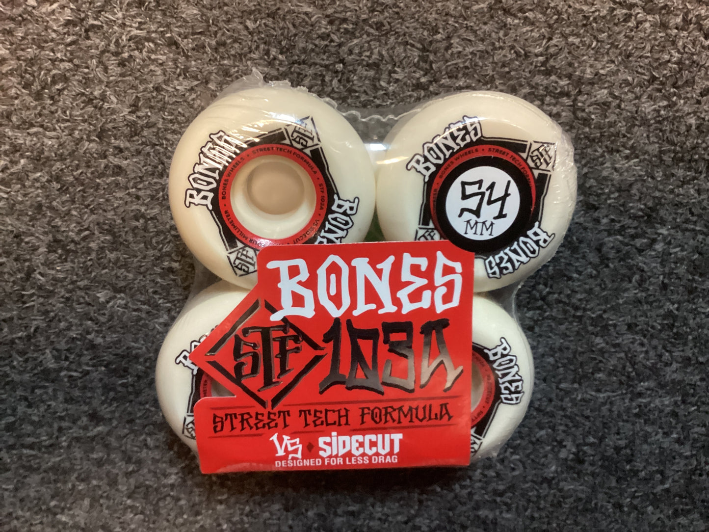 Bones Skateboard Wheels STF 54mm 103A Sidecut white