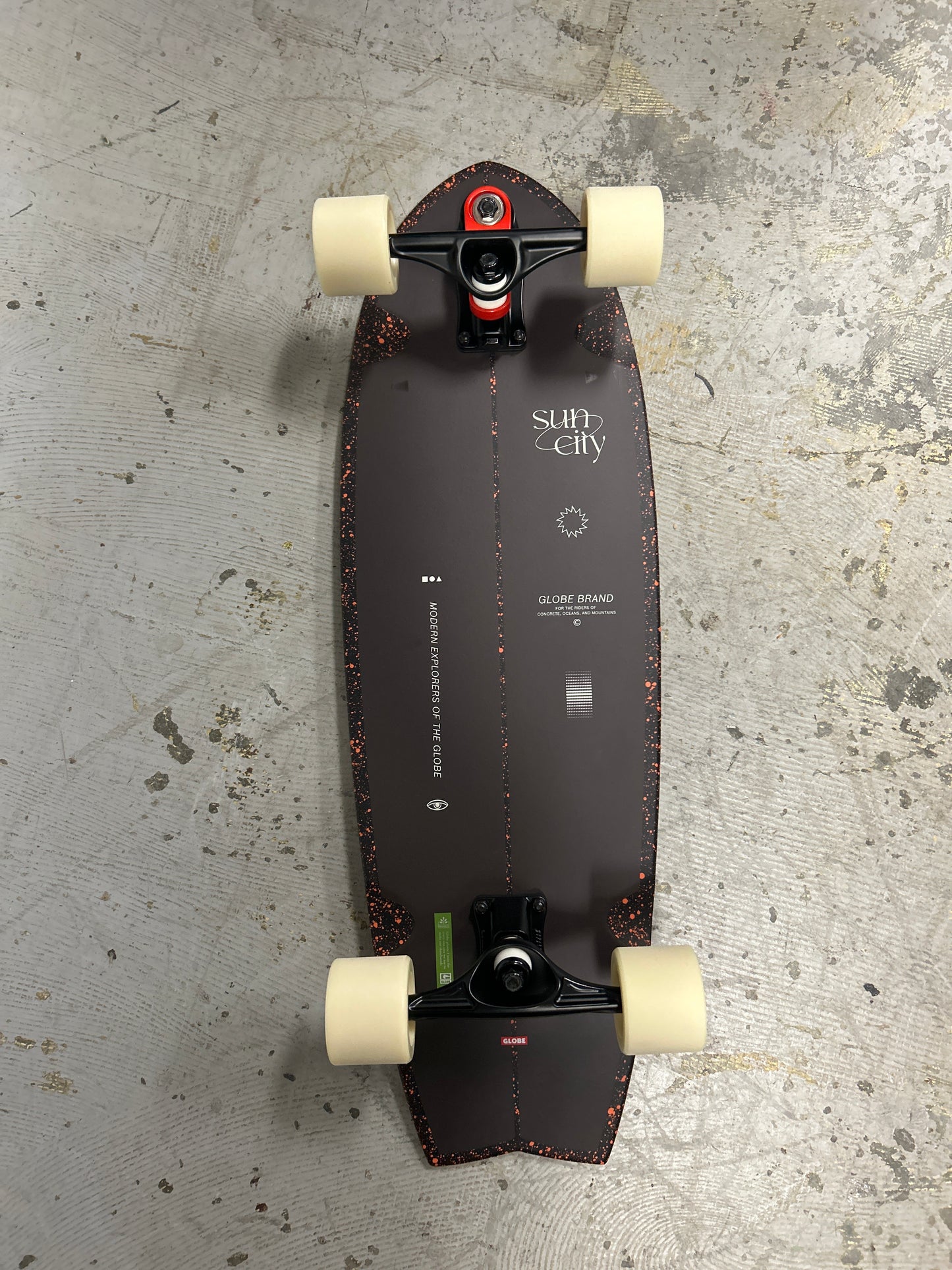 Globe Sun City 2 SurfSkate Astro Red 9” x 30”