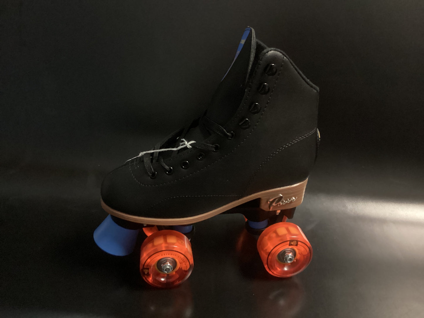 Pacer Comet Roller Skates size 5 black with light up wheels
