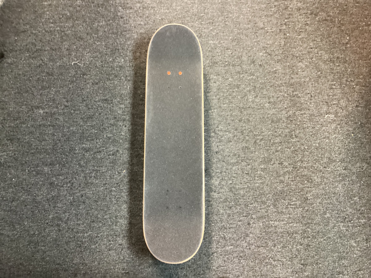 Monarch 8.0 Mag lite Complete Skateboard