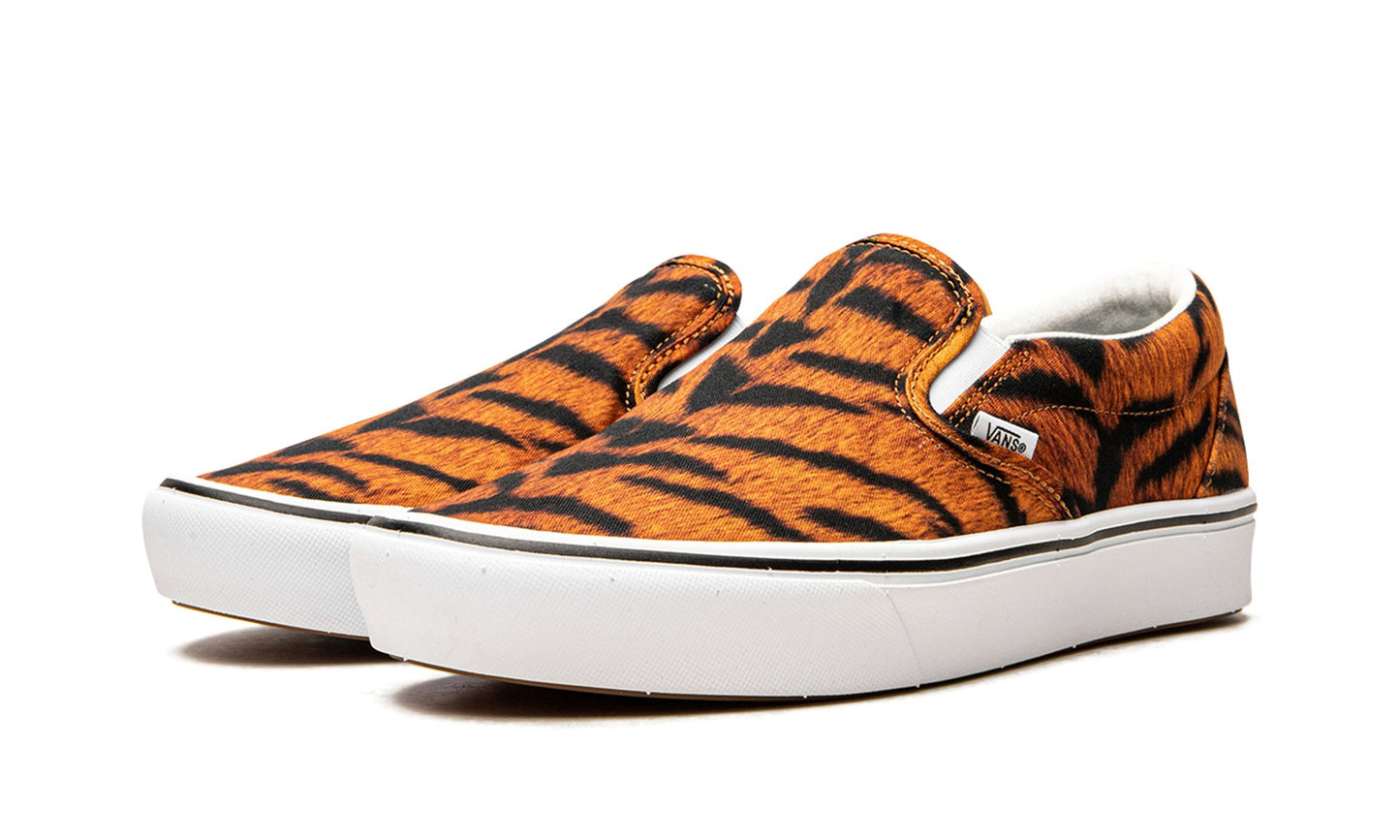Vans Slip On Tiger/True White ComfyCush Shoe Size 4