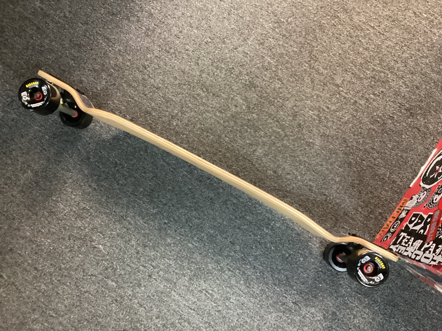Moose Bamboo 39.5” drop down, drop thur complete Longboard skateboard