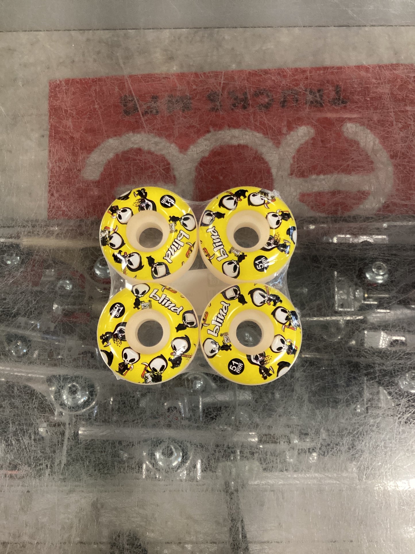 Blind Reaper Wallpaper Yellow 51mm