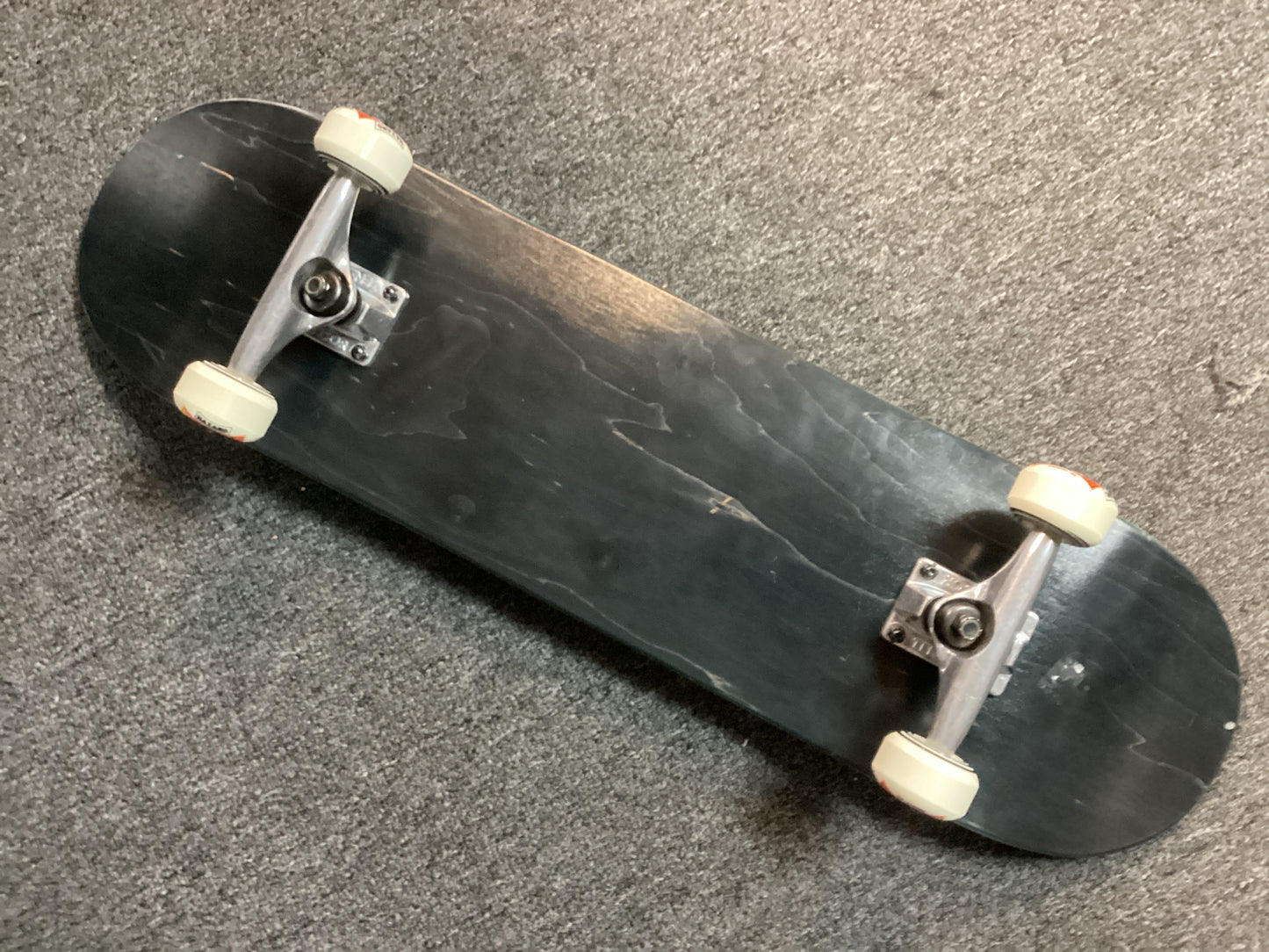 Blank completes 8.125