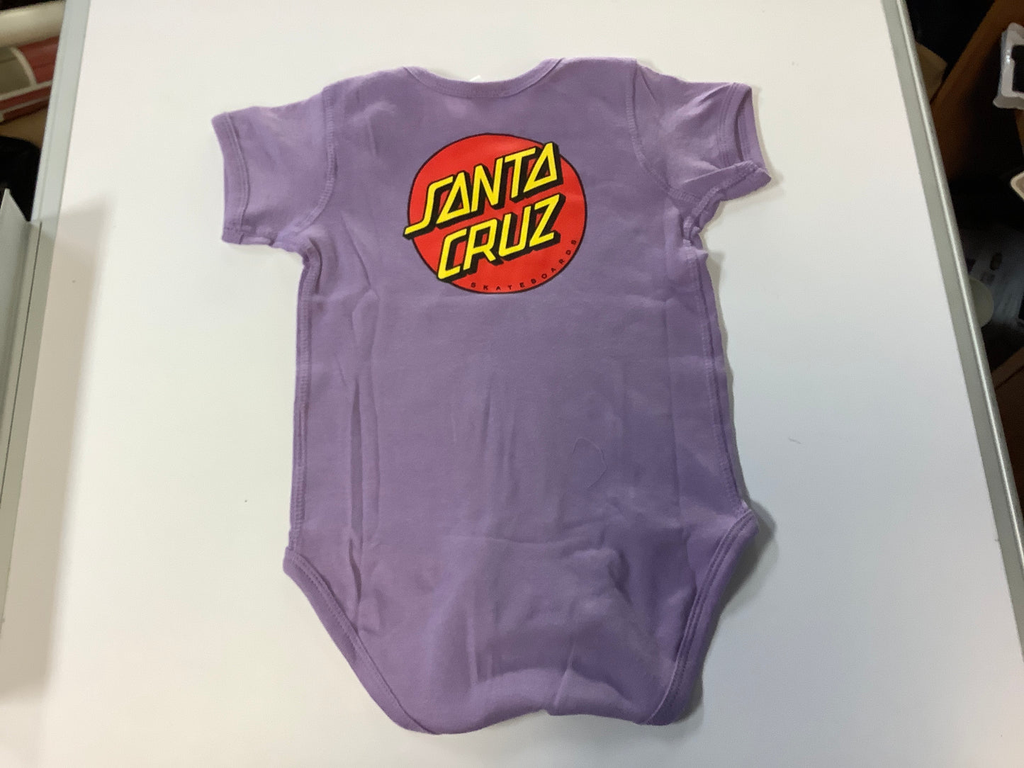 Santa Cruz Infant One Piece T-Shirt Classic Dot Lavender 18 MOS