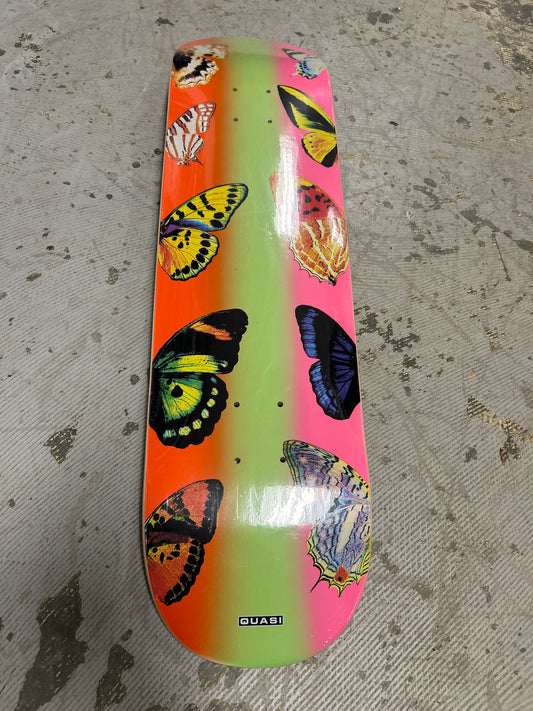 Quasi 8.25 deck Butterfly Fade