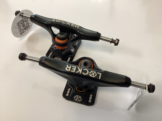 Grind King Trucks 8.25 LOCKERS FLAT BLACK