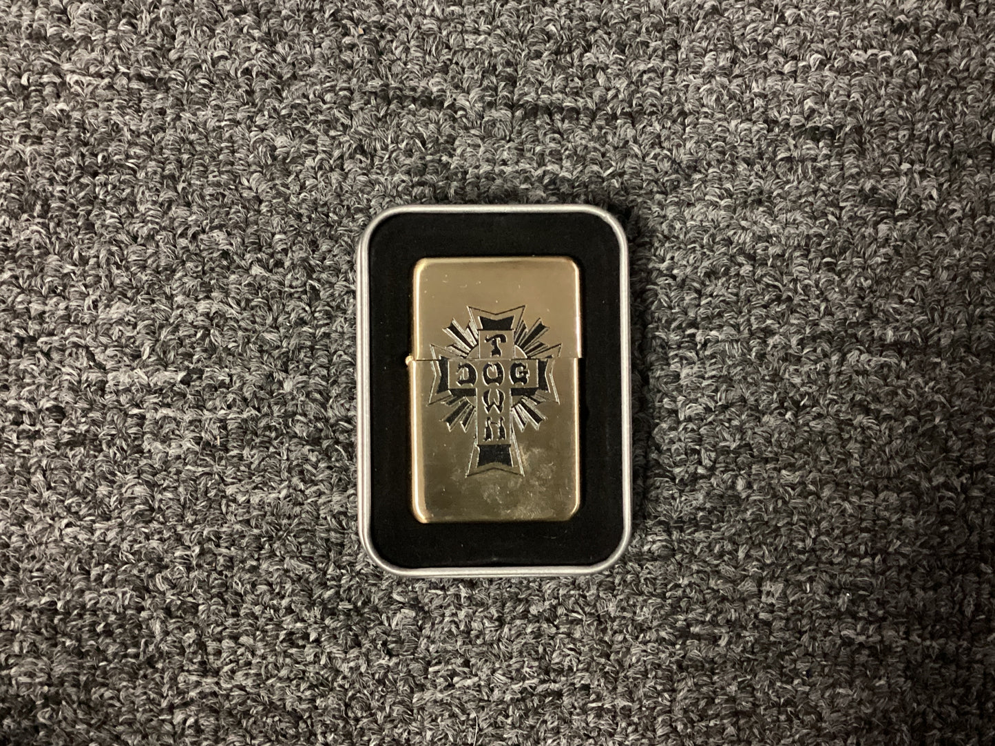 Dogtown Cross Lighter
