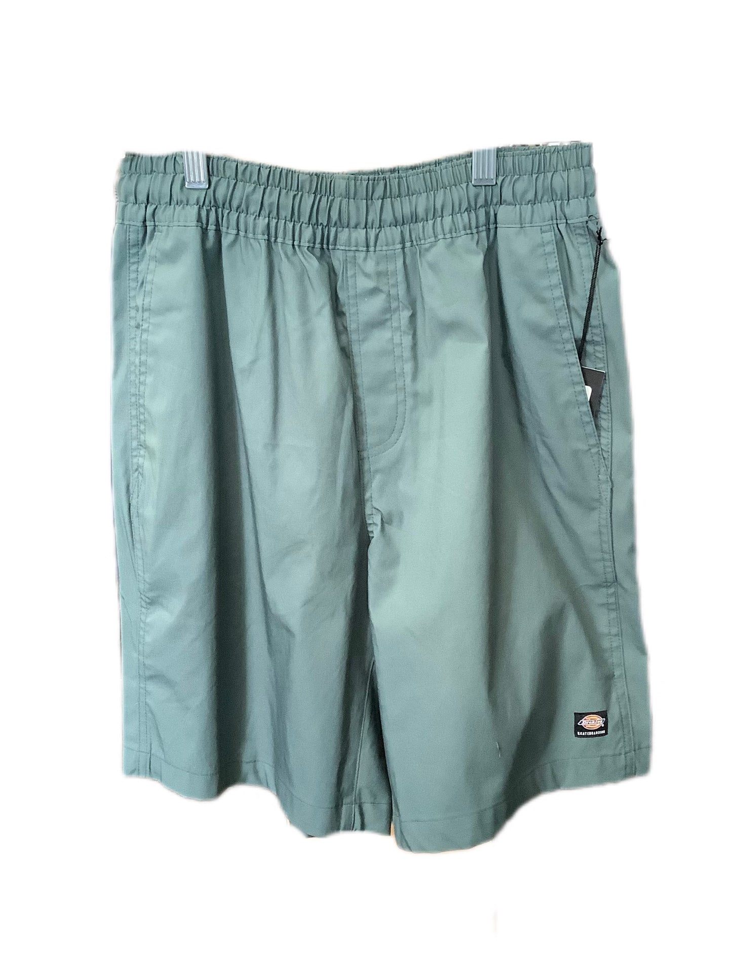 Dickies Small Skateboarding Shorts Green