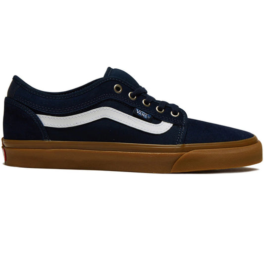 Vans Chukka Low Skate Shoes Black/Gum