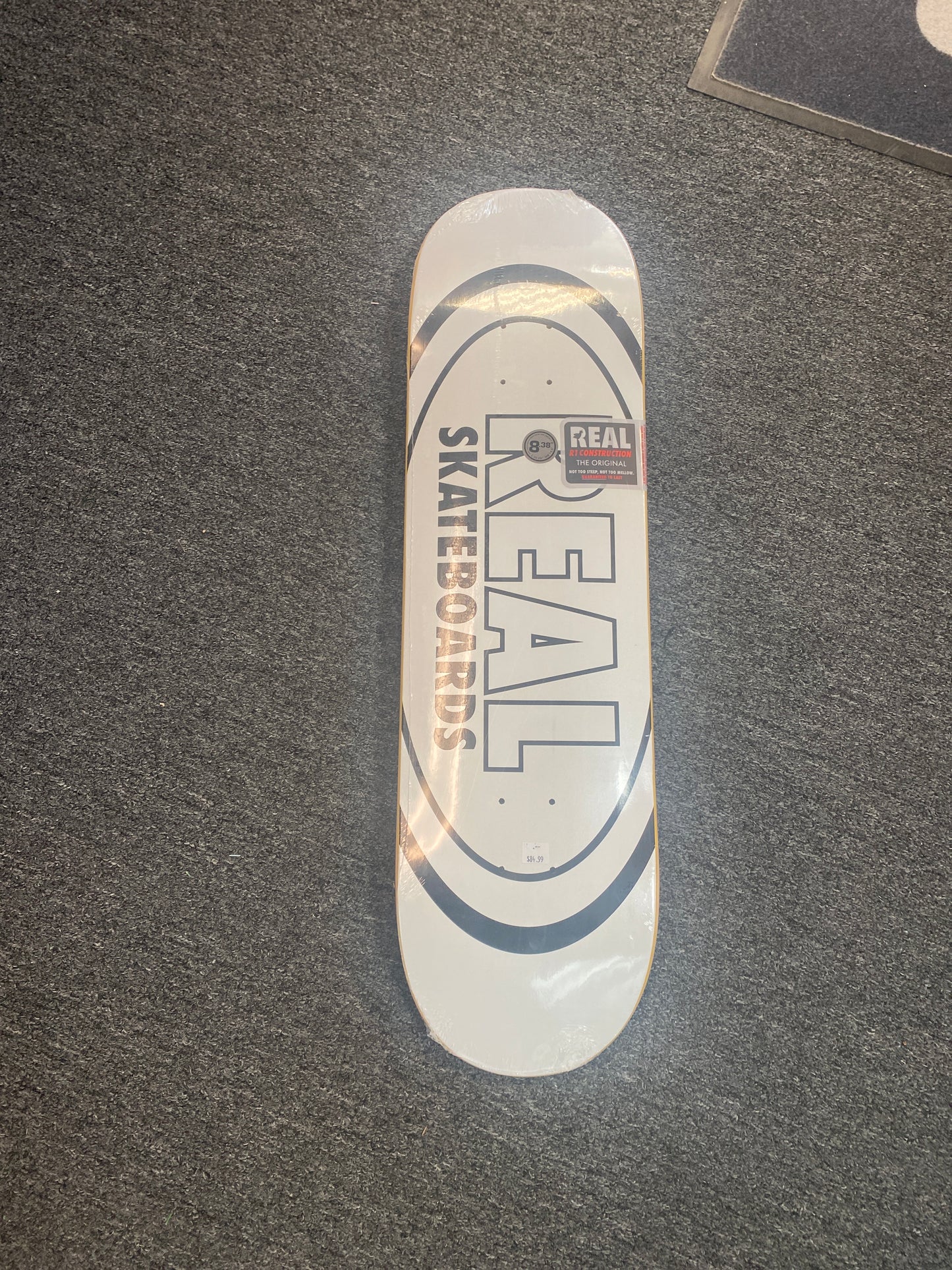 Real 8.38 deck Classic Oval