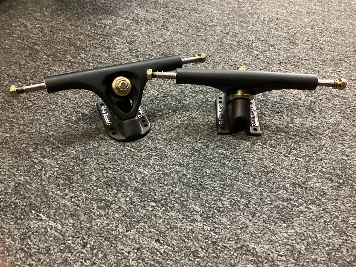 Paris V3 165mm/50° Trucks