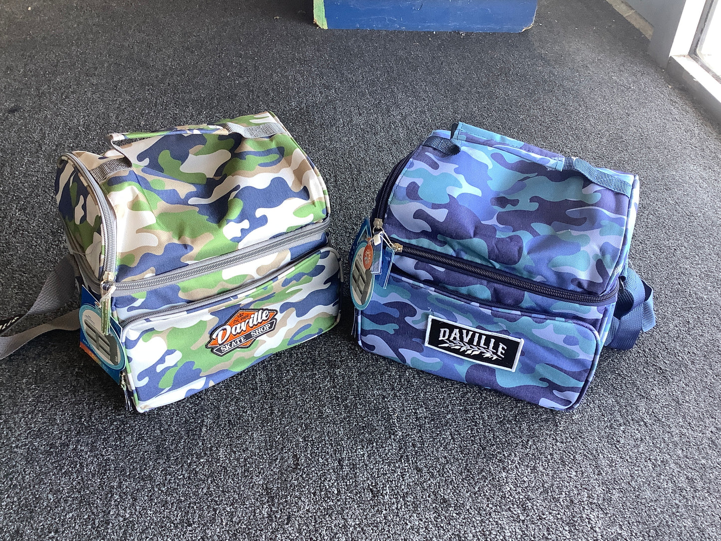 DAVILLE INSULATED TOTE COOLER