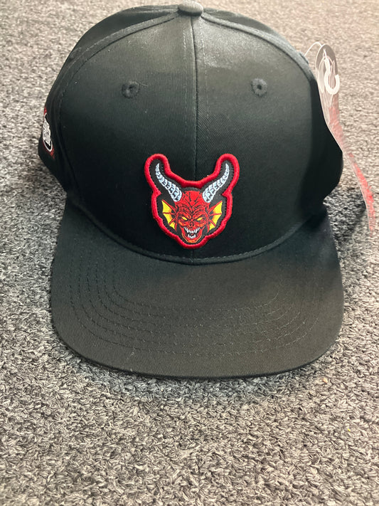 Santa Cruz X Stranger Things hat SnapBack Hellfire Club black