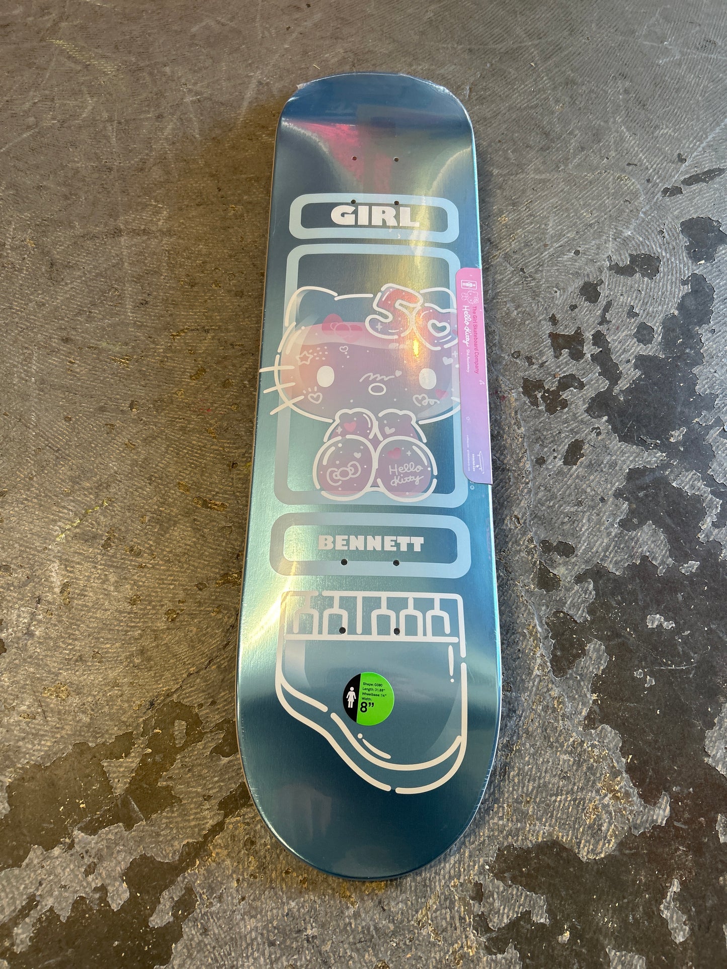 Girl 8.0 Bennett Hello Kitty Deck