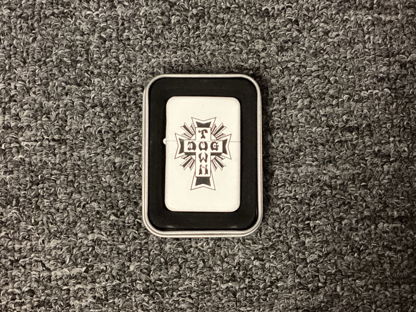 Dogtown Cross Lighter