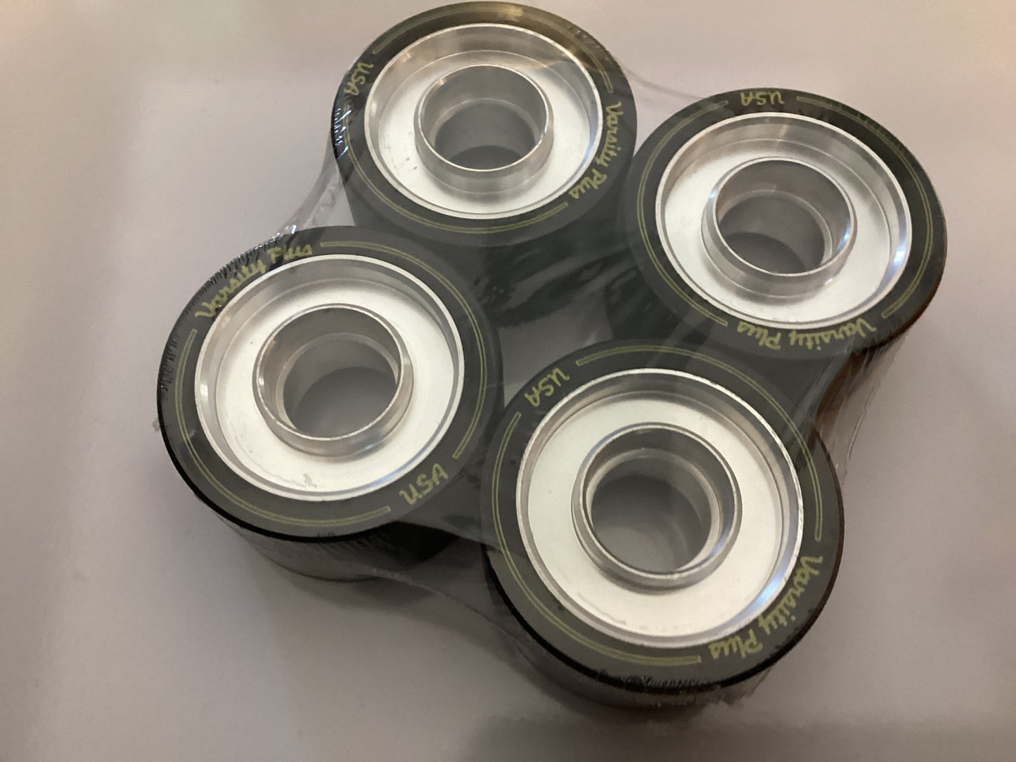 Radar Varsity Plus 57 indoor performance wheels for roller skates black or white set 8