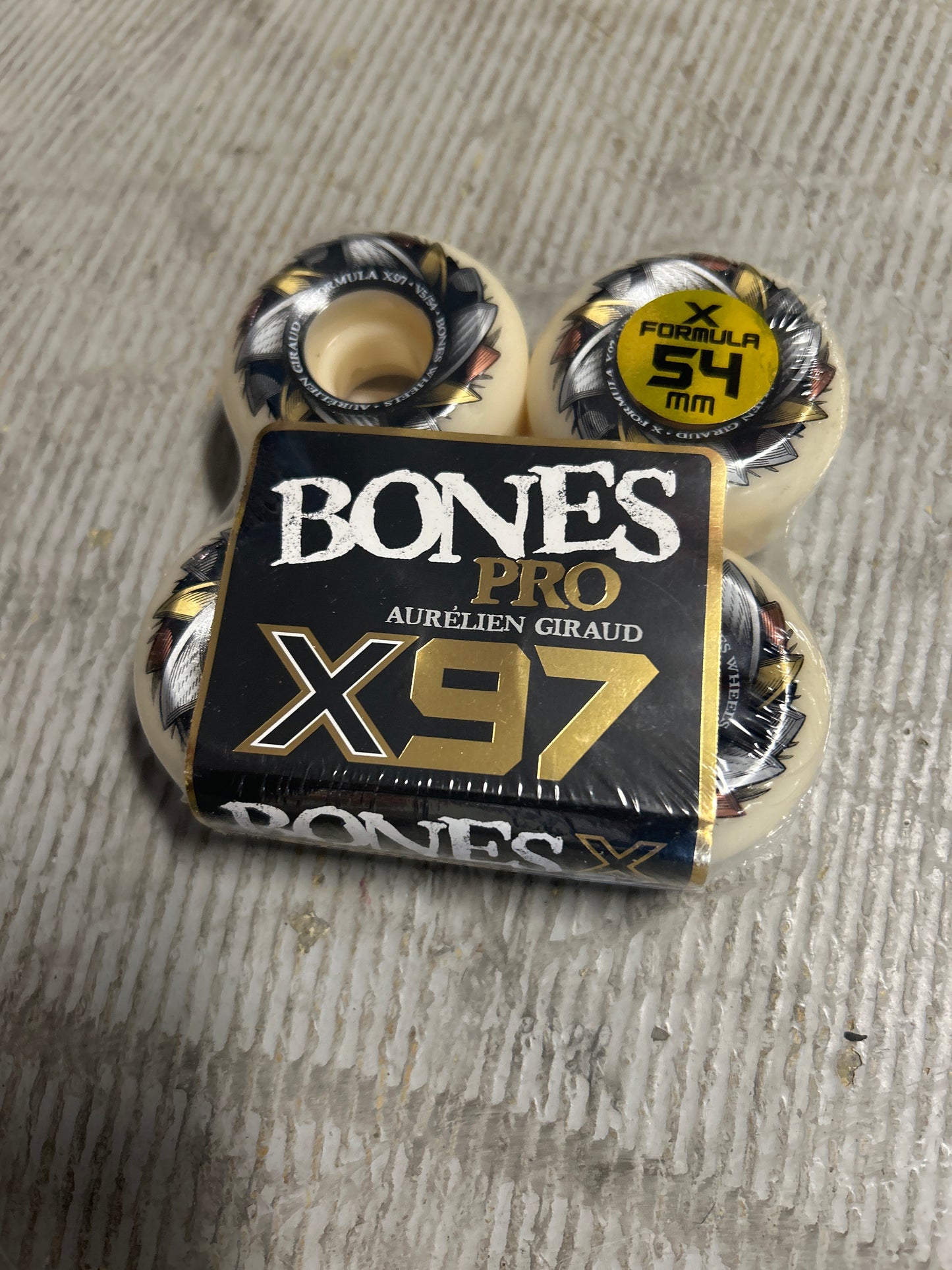 Bones 54mm Pro Wheels X97 Aurelien Guraud V5