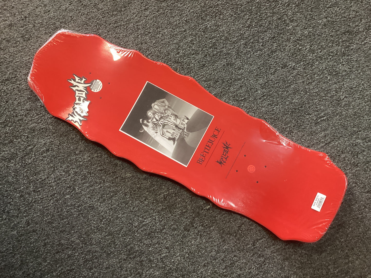 Welcome 10.0 deck Carousel Beetle Juice red dip