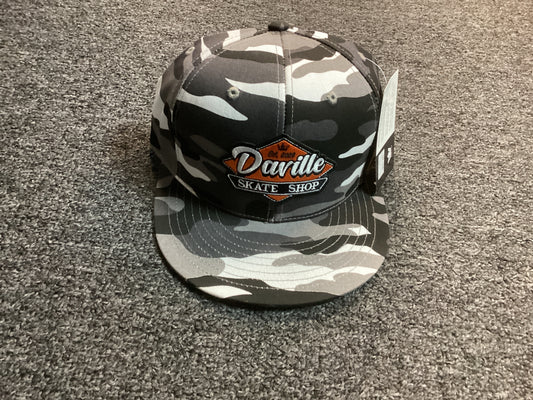 Daville hat SnapBack flat brim diner logo camo black white