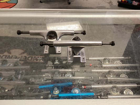 Ace Classic Low Trucks 8”