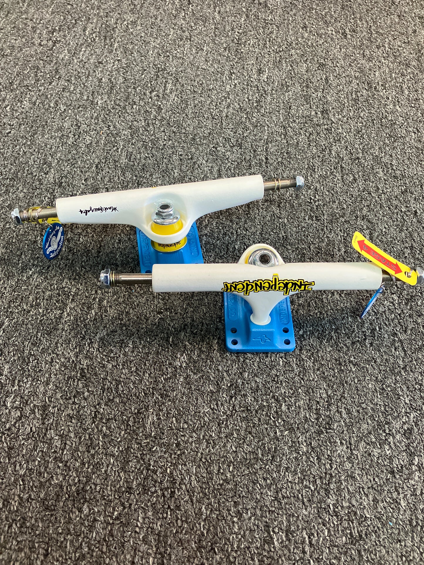 Independent 146 stage 4 Mark Gonzales flat white blue