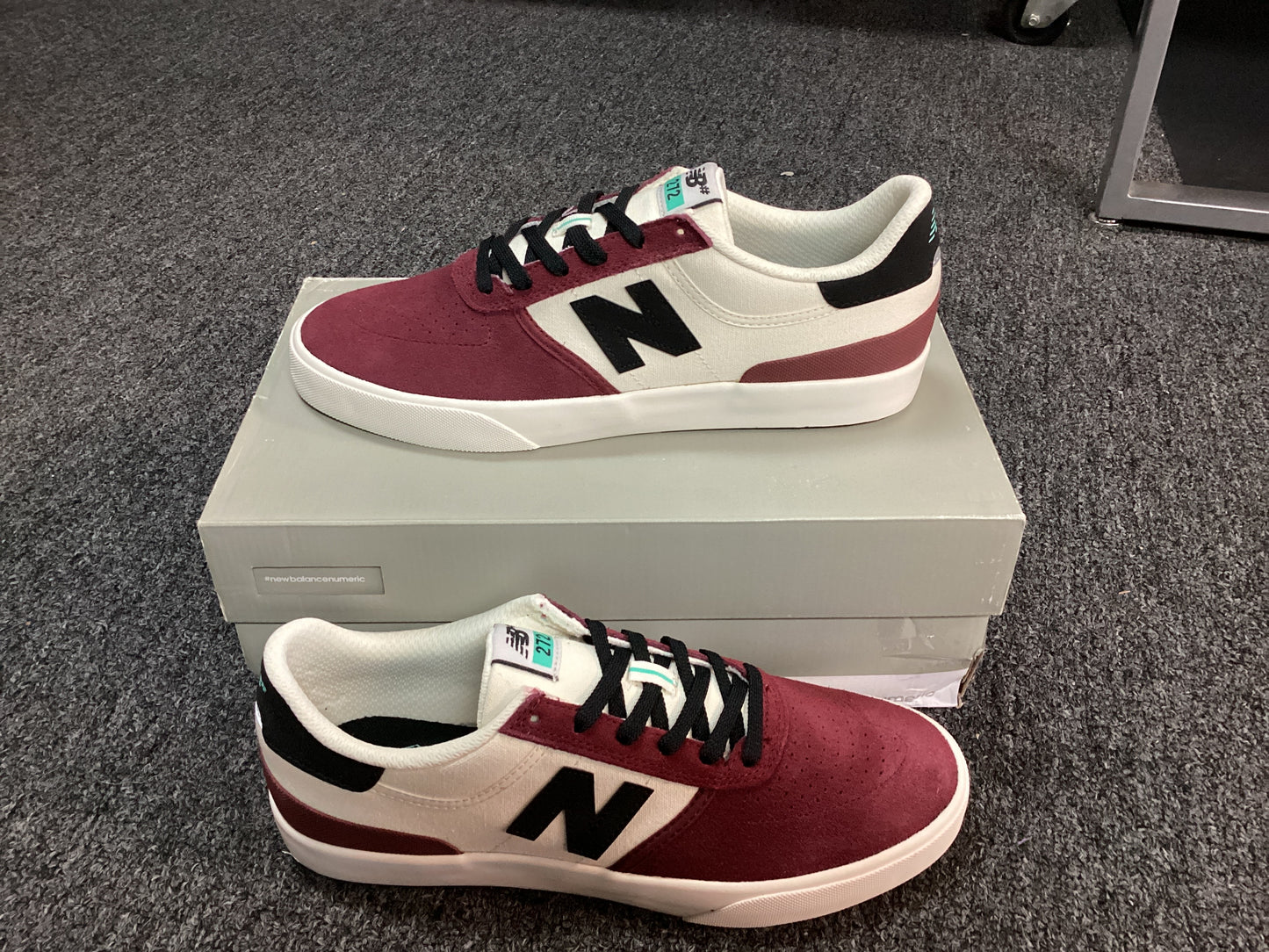 NB 272 Burgundy/Cream size 10