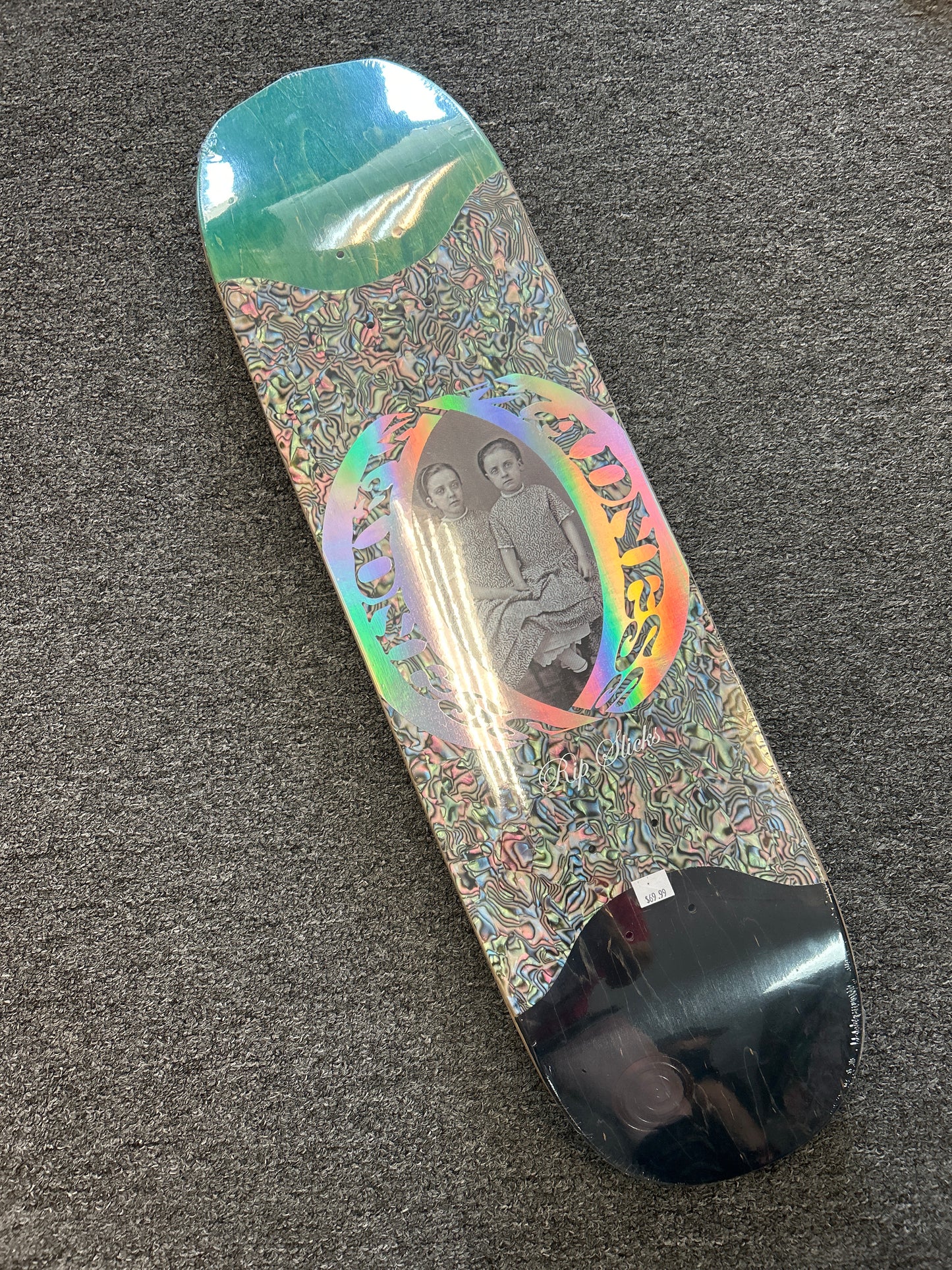Madness 8.5 deck Twins Slick