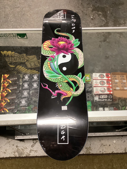 DGK Yin Yang Deck 8.1