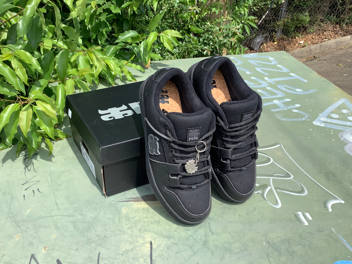 Ipath CRICKET BLACK WAXED HEMP & SYNTHETIC shoes