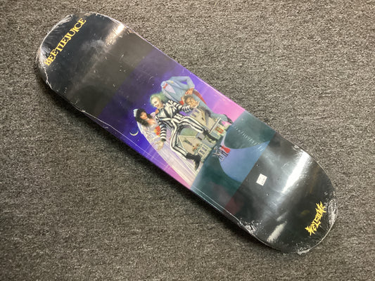 Welcome 9.0 deck Show Time Beetle Juice black purple
