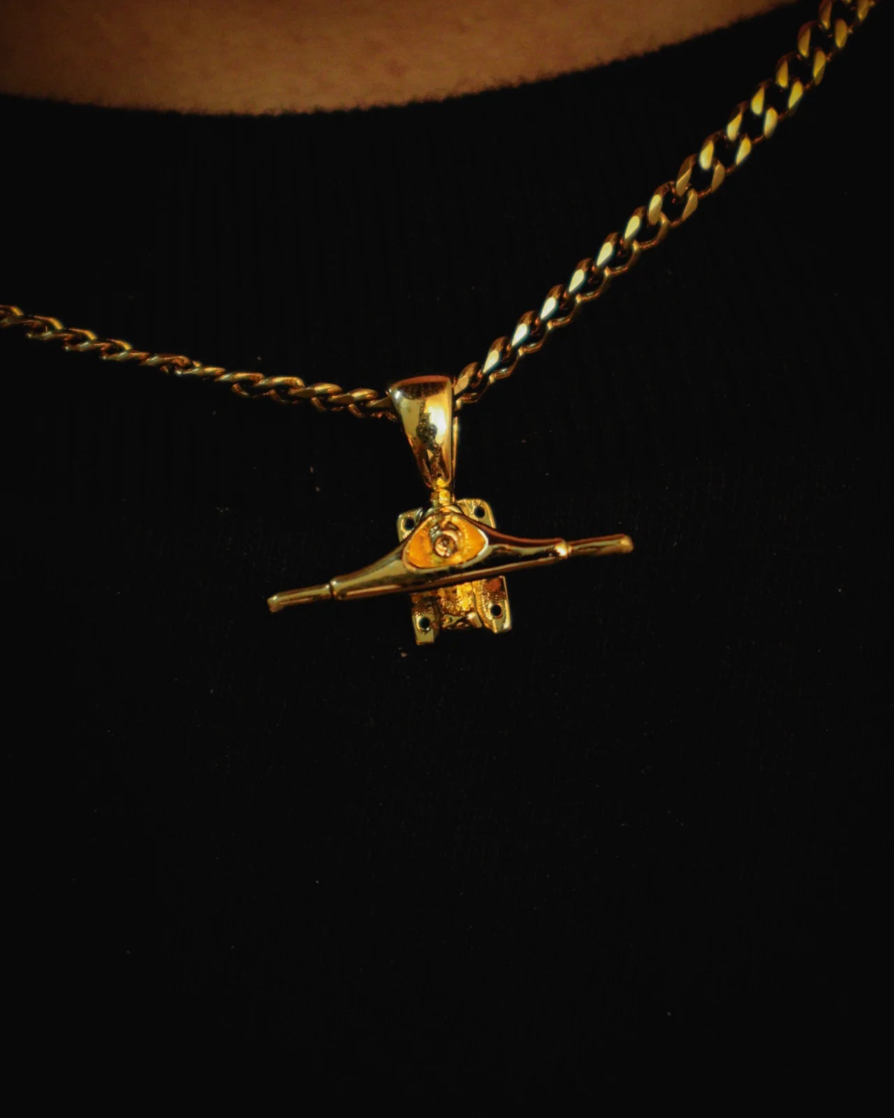 HERMOSA SKATE Skateboard Truck Pendant GOLD 21” chain