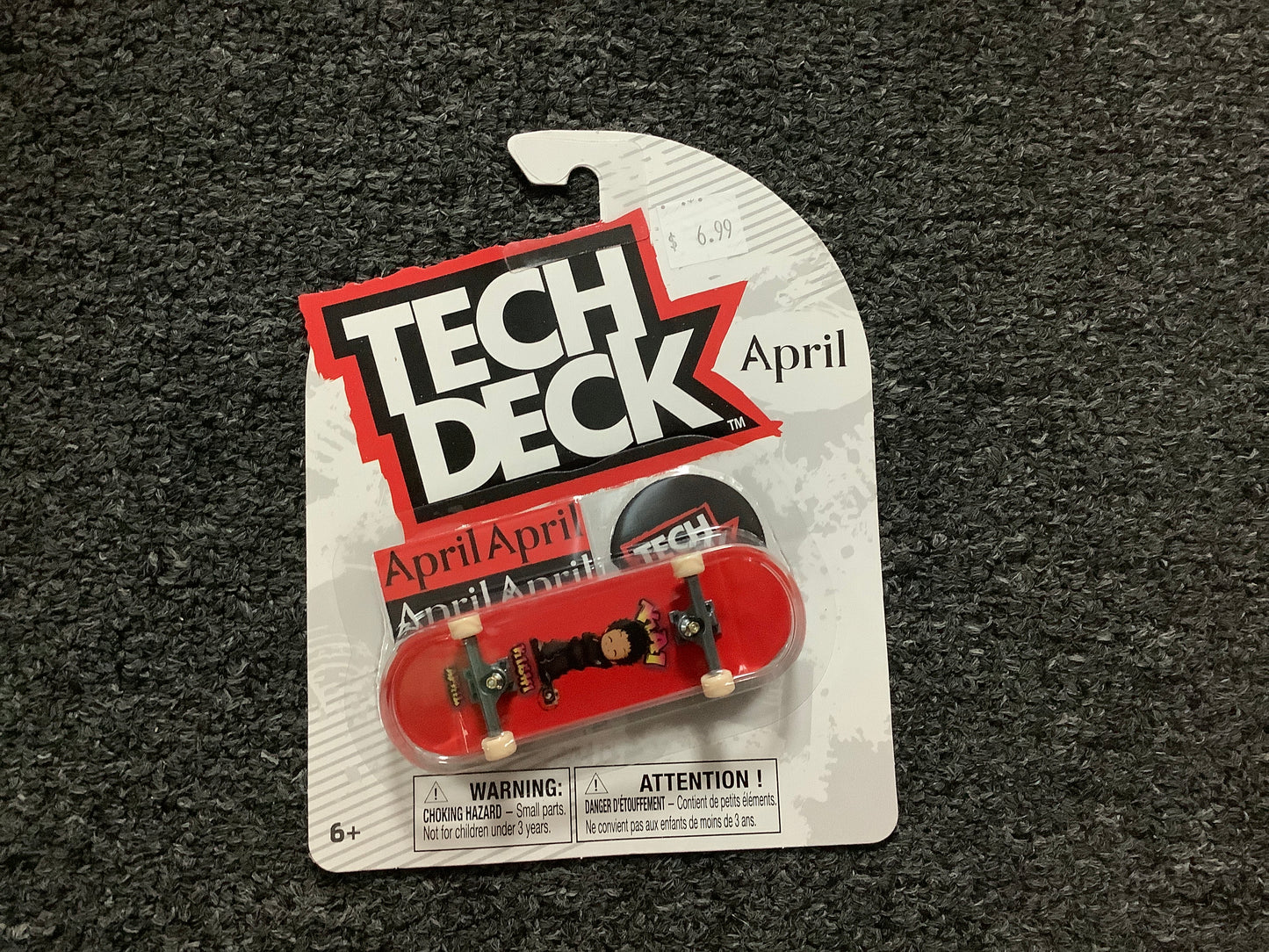 Tech Deck fingerboard Kai April
