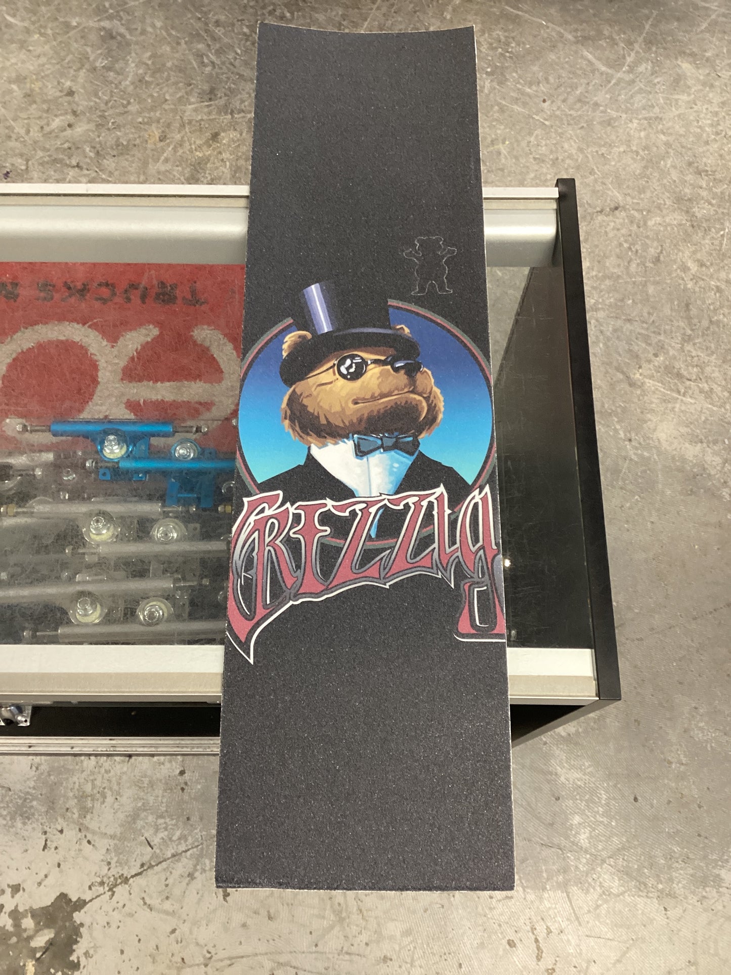 Grizzly Already Dead Grip Black