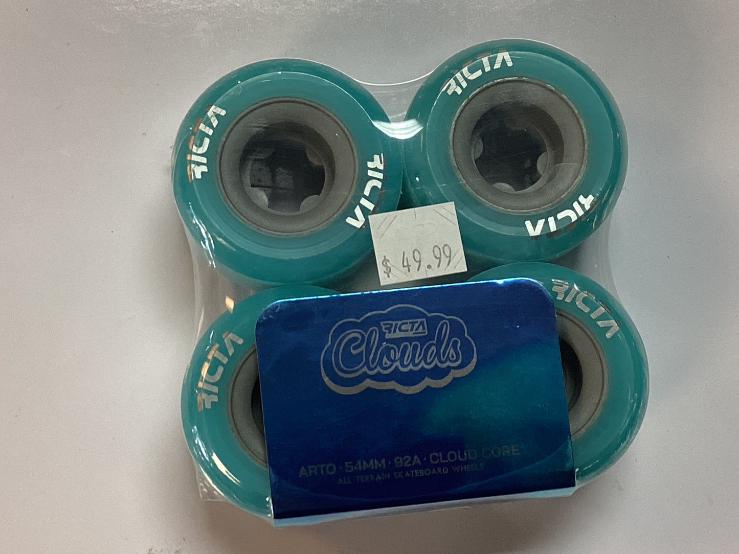 Ricta Skateboard Wheels Pro Arto Saari Clouds 54mm 92a Light Blue